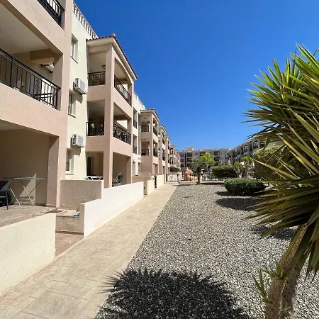Royal Seacrest Residence Paphos Exterior photo